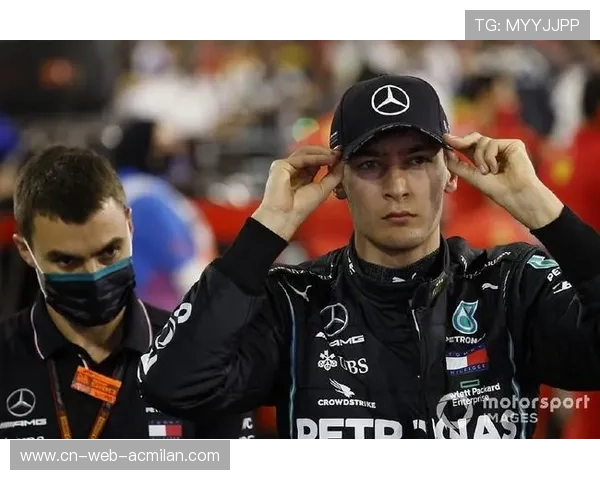 拉塞尔与工程师针对高温情况制定计划