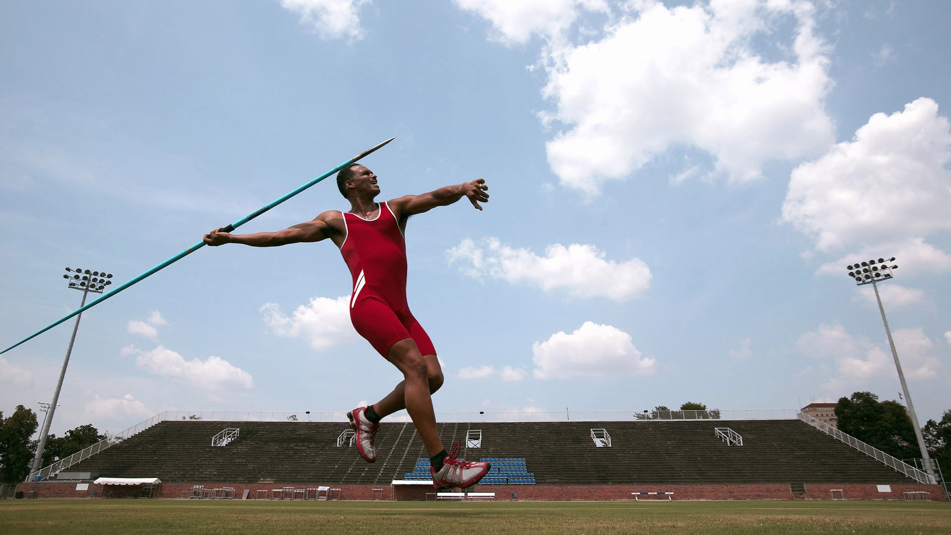 城市马拉松环保理念成核心宣传亮点，马拉松环保活动主题